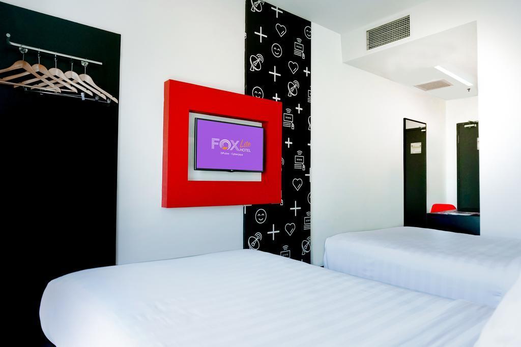 Fox Lite Hotel Dpulze Cyberjaya Exterior foto